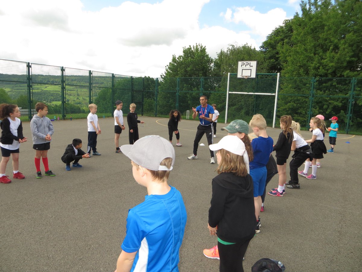 EastMortonCEP's tweet photo. Thanks to one of our parents, Mr Gokhale, for giving up his time to coach our children - a fantastic time had by all! #tourdehealth week https://t.co/82ozy4ETOi