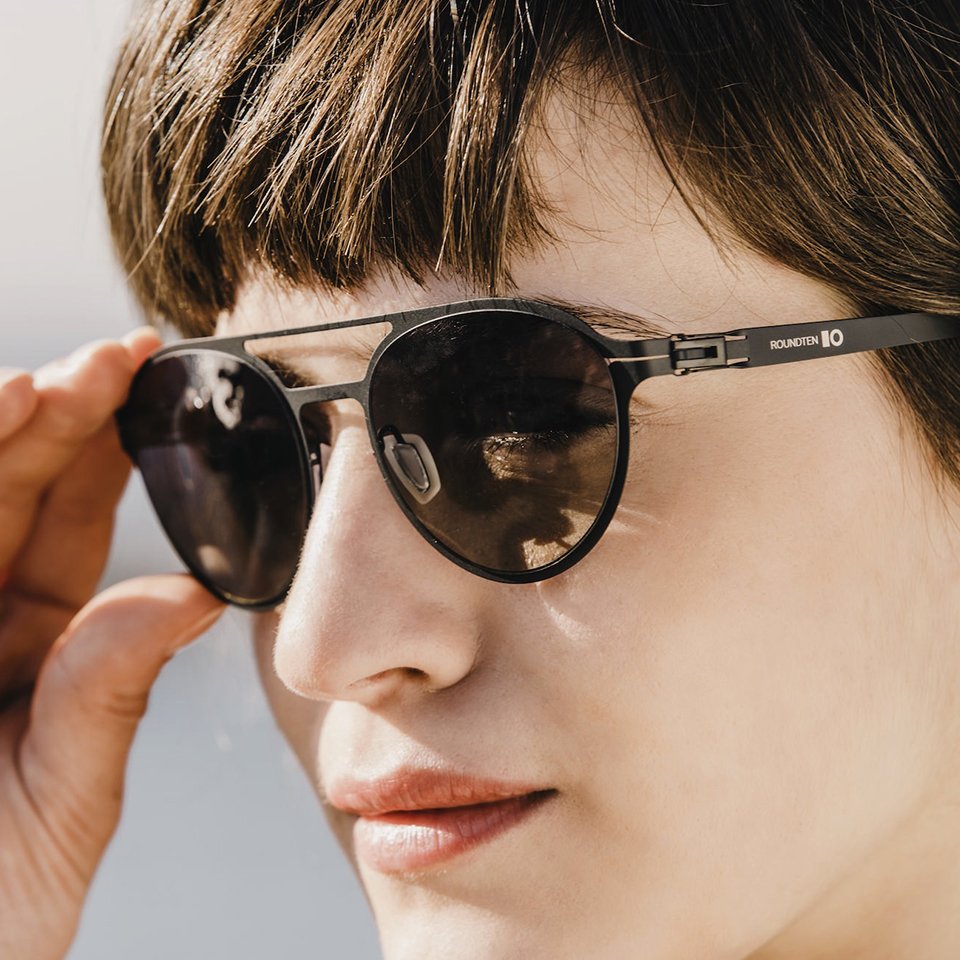 2020europemag's tweet photo. #Roundten advanced Homeworld Collection, feat. new #sunglass #styles. All #frames are screwless and made of Flextal. https://t.co/3WRRl0Tipt https://t.co/35fphplLMd