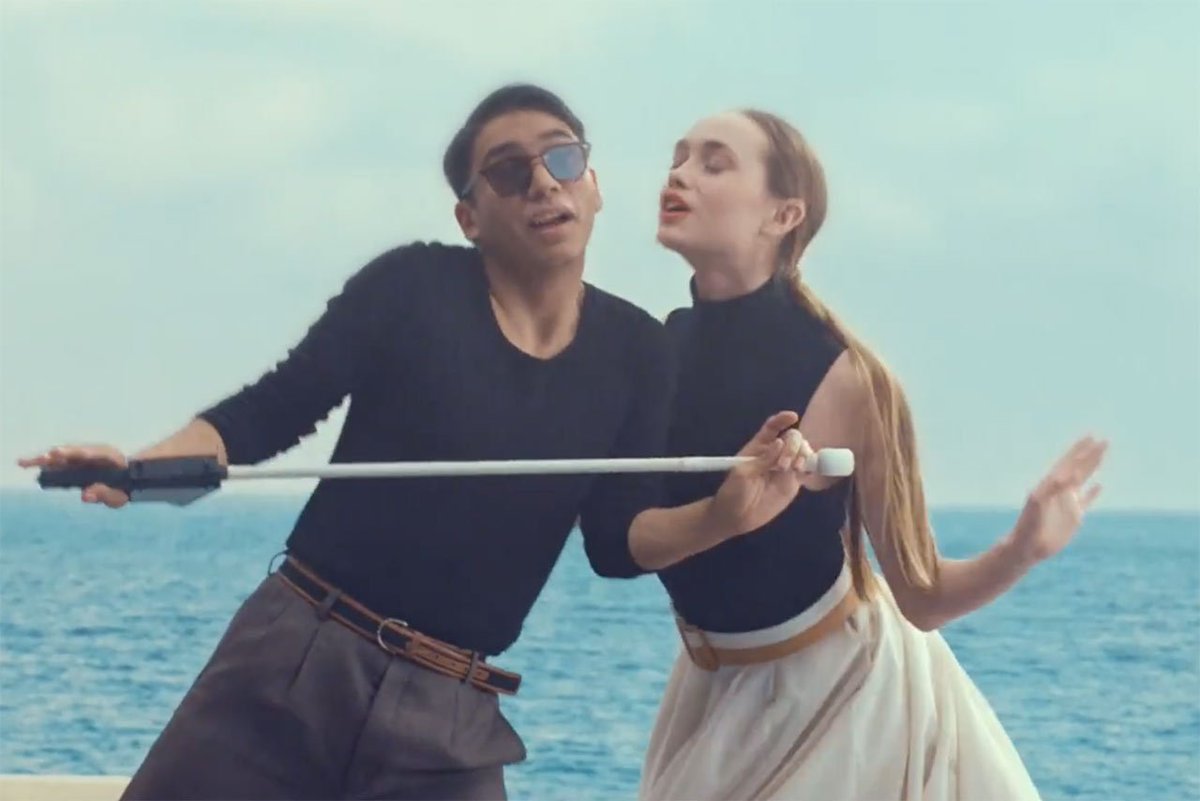 Ad of the day: This whimsical dance scene on the French Riviera has an inspiring twist bit.ly/2rzhZTY by @altmannpacreau