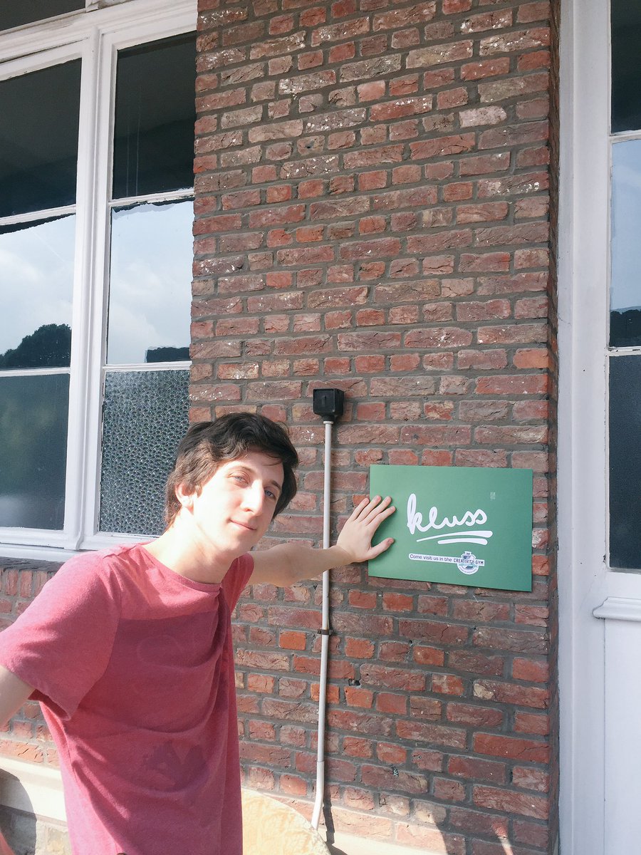 Klussapp's tweet photo. We zitten vandaag op de inspiratiebeurs van @weareimd op de campus Kruidtuin van @ThomasMoreBE! Kom langs ☺️
#ThomasIsReady #IMDissertation https://t.co/mJwMHTkjjj