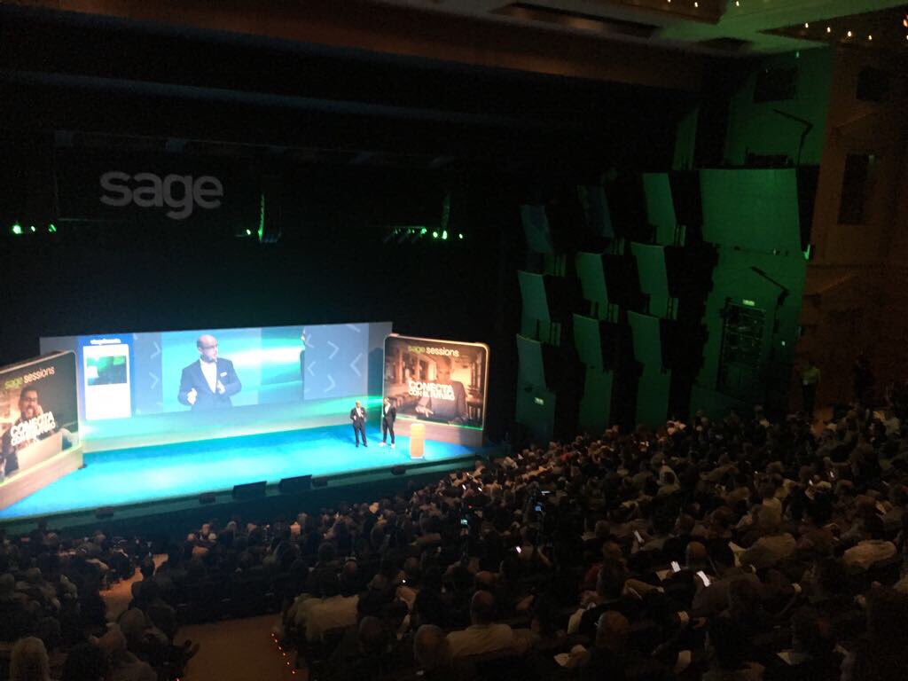 SKellyCEO's tweet photo. The #SageSessions was rocking yesterday @luispardo1 - over 1k Business Builders. Looks like you all had a fab day! @SageSpain 🚀💚🇪🇸 https://t.co/84ZWOlJMrt