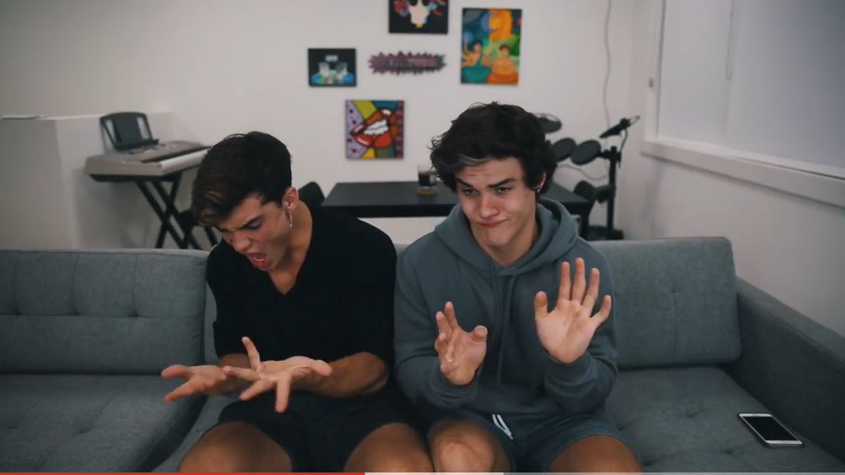 RyleeHall13's tweet photo. @EthanDolan @GraysonDolan https://t.co/N7LxkOMcFl