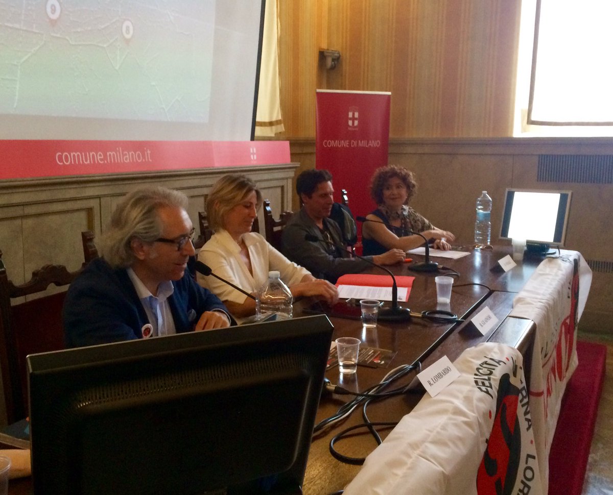 radiolombardia's tweet photo. A Palazzo Marino @ComuneMI @RaulCre @RGuaineri conferenza stampa di Milano Off Felicità interna lorda dal 9 al 18 giugno #noncifermiamomai https://t.co/RbfUh1xg72