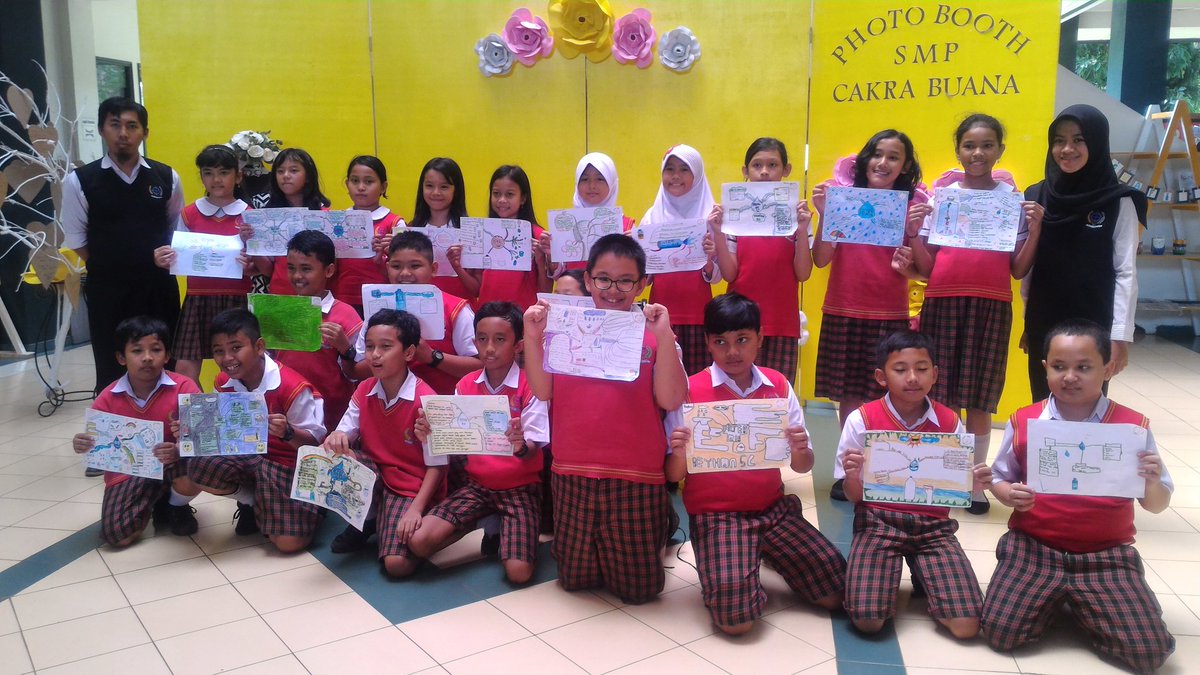 Kakak" di SD ga mau kalah kreatif dengan kakak" di SMP 💕 TOP deh buat semangatnya, terima kasih tuk partisipasinya kak 😘