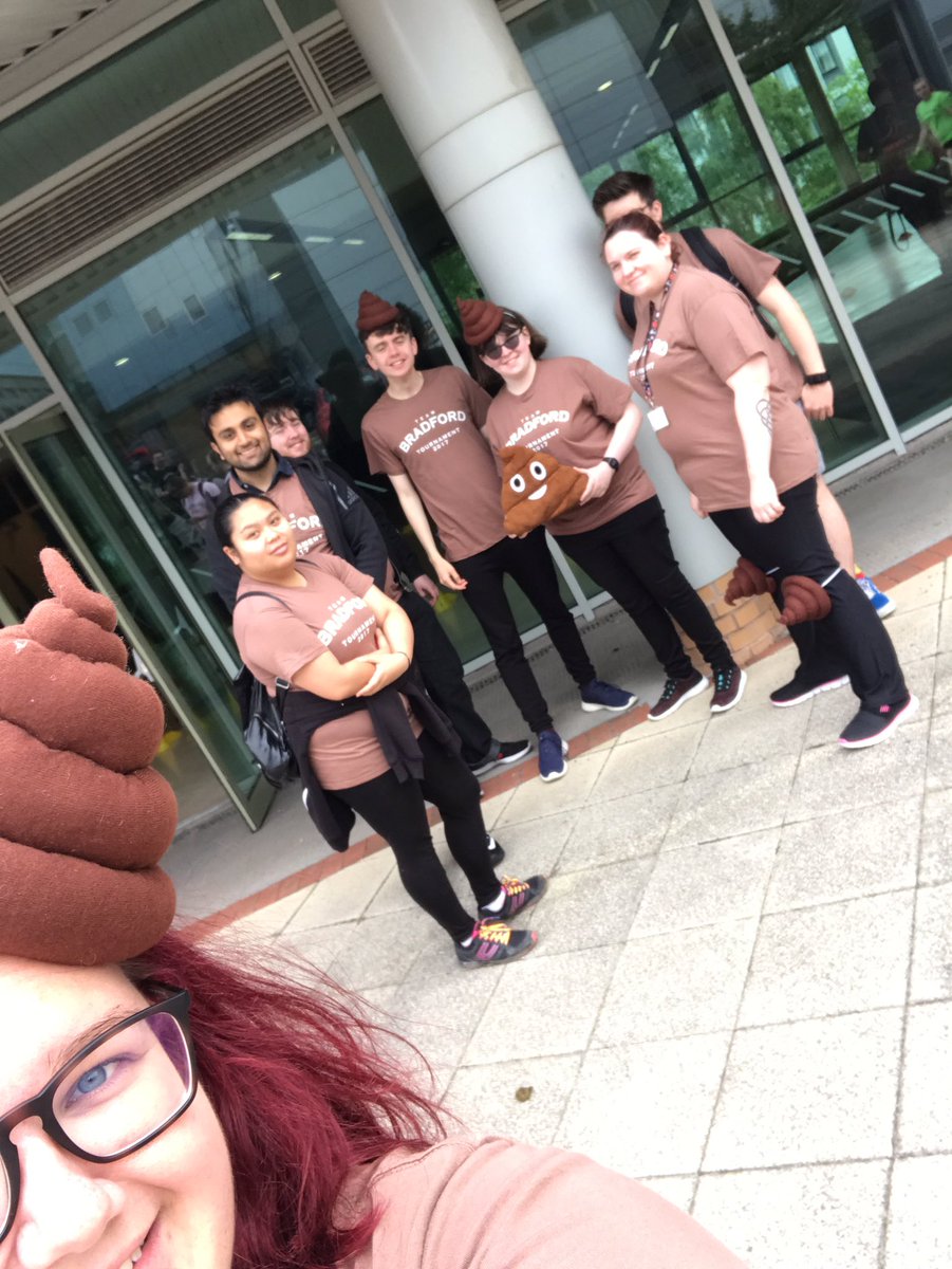Hit_TheFan's tweet photo. Ready for #TeamBradFest #TeamBuilding #HitTheFan #TeamBrown https://t.co/xiLIHbFaQf