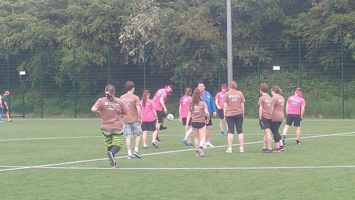 Hit_TheFan's tweet photo. #TeamBrown going strong #TeamBradFest playing #Football . Goooooooo Team! https://t.co/fzCVpc7cin