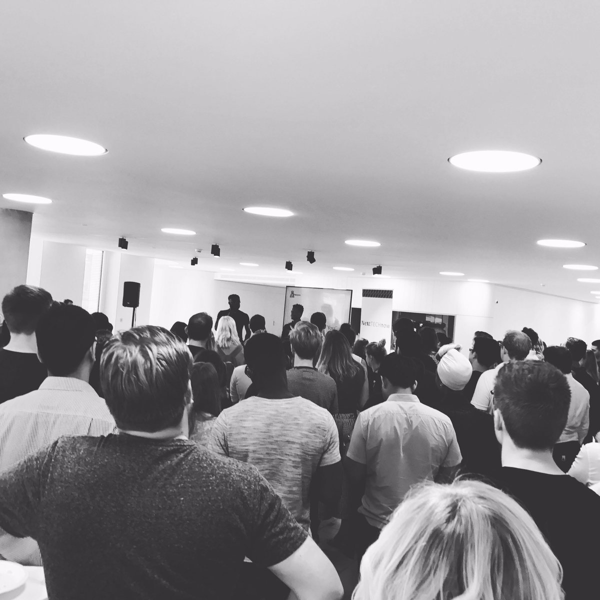 ken_valledy's tweet photo. A huge audience at @PublicisMedia for their regular #TechTinder event. #Entrepreneur https://t.co/dEUVgi3ZDf