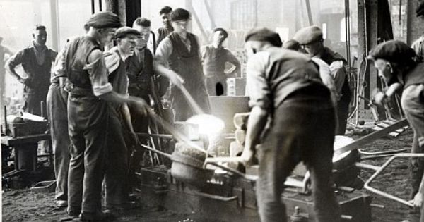 yorkshire_icon's tweet photo. Was your dad a #steel worker? Have his name engraved on our #heartofsteel for #fathersday2017 https://t.co/u81yX4srd9 #rotherhamiswonderful https://t.co/5mlPF7Ar8y