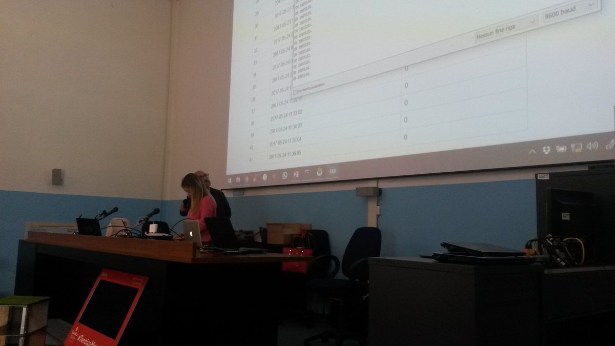 AliceGiammanco's tweet photo. Sistema per il controllo del consumo dell'acqua tramite Arduino. #tecnicaMente2017 #iiscerebotani @AdeccoItalia https://t.co/iDWwsmldZf