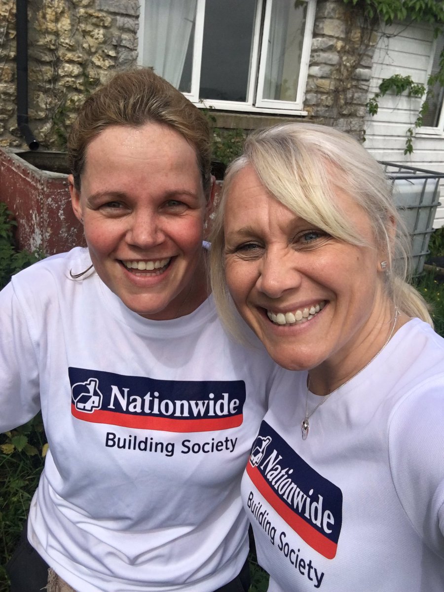 DawnoDavis's tweet photo. Glastonbury volunteering at Paddington Farm @ShottChris @GlastoFantasto @NBSemployees https://t.co/GSuUYXubeh