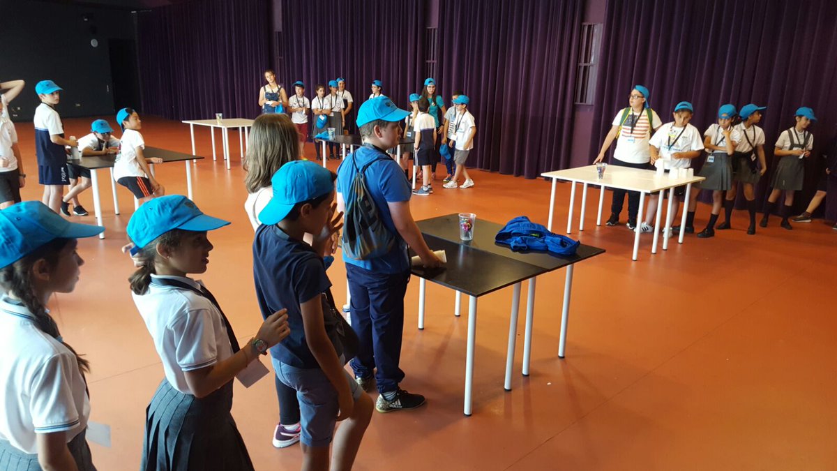 CulEmprendedora's tweet photo. Y así estamos ahora mismo en ⚙️#experimenta #ExperienciaJunior #ExtremaduraEER17 #TerritorioCreativoExt #JuniorEmprende https://t.co/055hUduexG