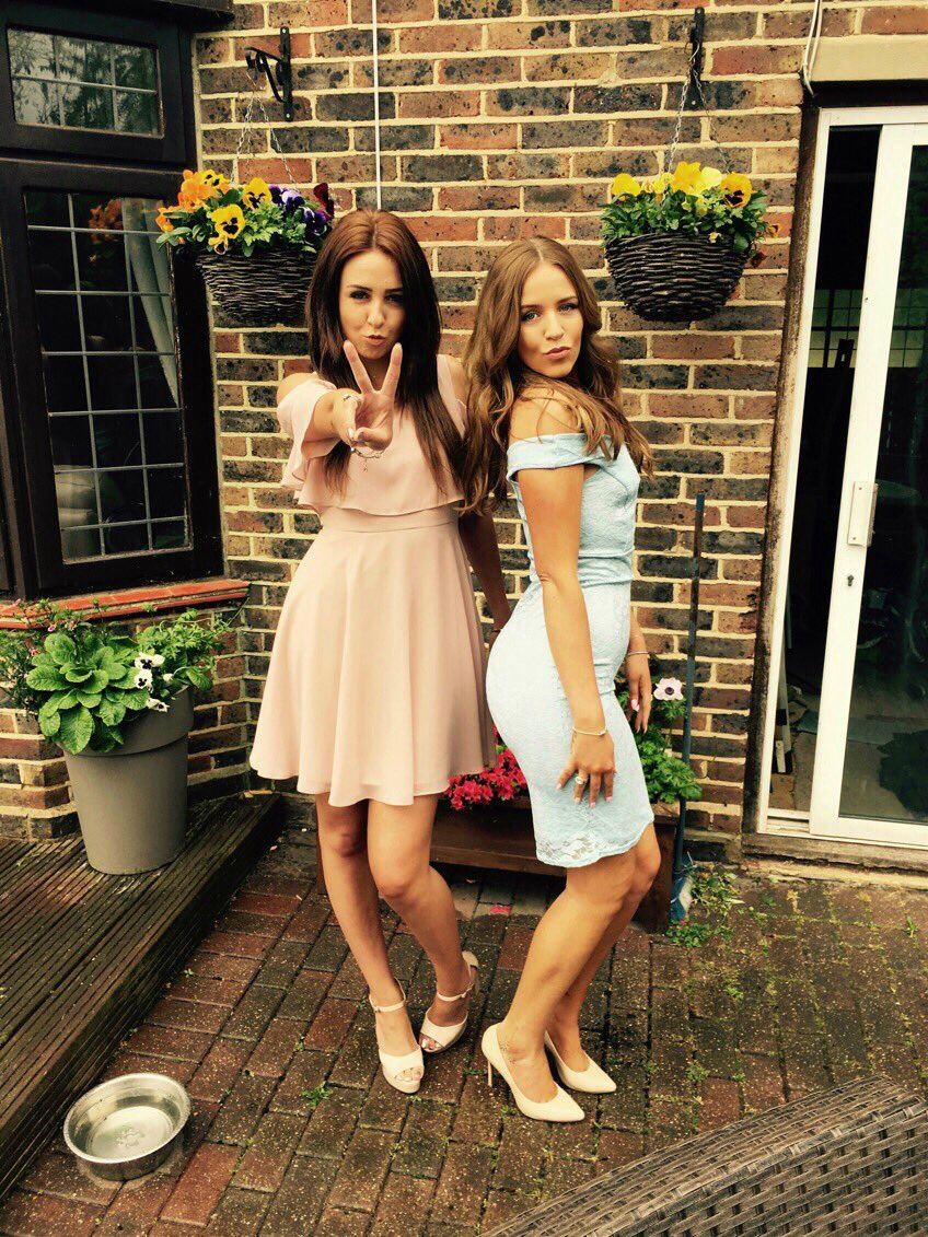 libbymurphy_x's tweet image. Sister sister 👯