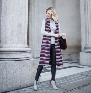 katetikus's tweet photo. Check out this great collection of Street style Store dresses at Kate tik. For more details visit  https://t.co/ScscAE23NK https://t.co/84Z1lVe0Um