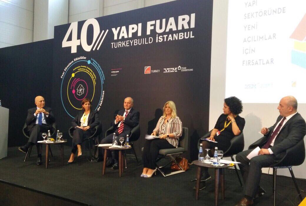 is_gyo's tweet photo. Sayın Turgay Tanes Yapı Sektöründe Yeni Açılımlar İçin Fırsatlar panelinde gayrimenkul sektörünü değerlendirdi. #yapiturkeybuild #isgyo https://t.co/J6bkX5i2cw