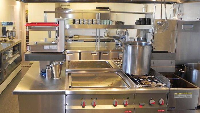 blustoestellen's tweet photo. #webwinkel brandblussers #keuken #woning kopen? https://t.co/bnajRlHMqK brandblusser #grootkeukens #horecabedrijf > https://t.co/zCXqpb1y9s https://t.co/nPAXB7gUHe