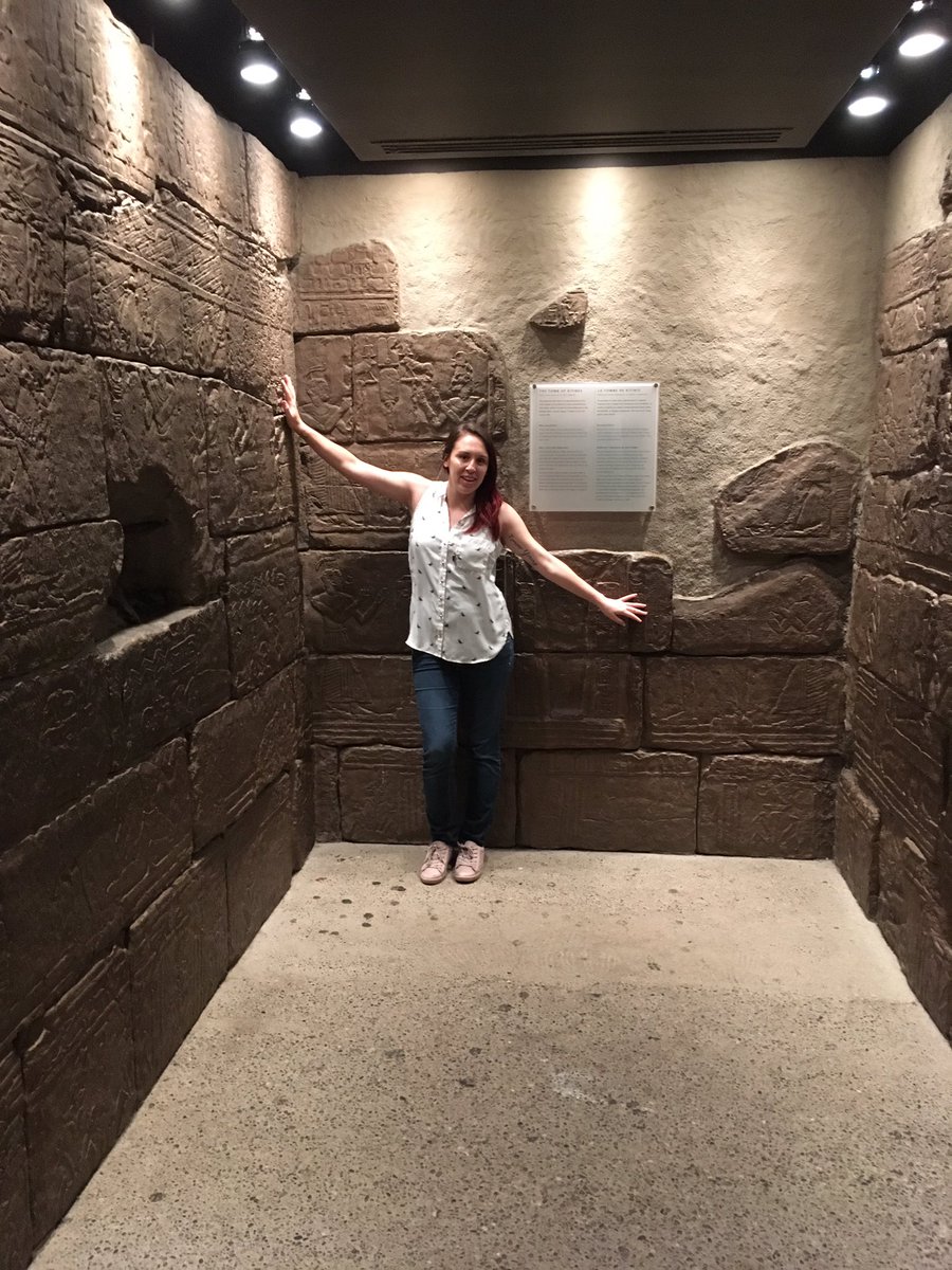 Tia_Nicole2's tweet image. Had a great time at the @ROMtoronto yesterday ! #Knowledgeispower #Museums #6ix #Toronto