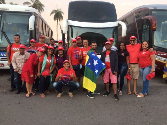 Ver imagem no Twitter Ver imagem no Twitter