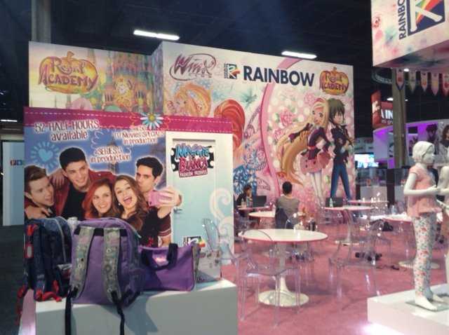 kilogrammedia's tweet photo. We're enjoying seeing some of the brilliant stands at Vegas @licensingexpo #Rainbow #Ink #Shopkins https://t.co/680lsr1EQp
