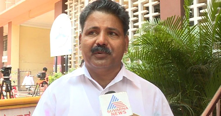 AsianetNewsSN's tweet photo. #IASvsKAS #KMathai #Corruption ಐಎಎಸ್ ಮಾಫಿಯಾ ವಿರುದ್ಧ ಸಿಡಿದೆದ್ದ ಕೆಎಎಸ್ ಅಧಿಕಾರಿ. https://t.co/ImC0wdLNr8 https://t.co/hvBQDCaeCo