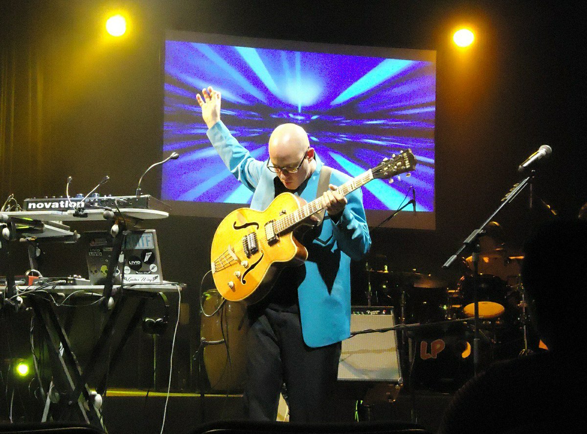 Un instante de nuestro show del pasado día 18 de Mayo. Pronto más presentaciones! laprovisional.com