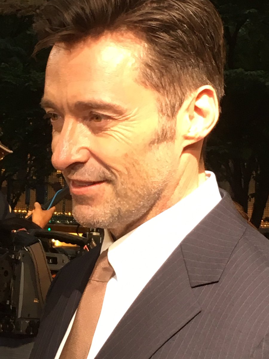 ムービープラス 公式 6 1公開 Logan ローガン レッドカーペットイベントより ありがとうローガン 最後のウルヴァリン ヒュージャックマン ジェイムズマンゴールド