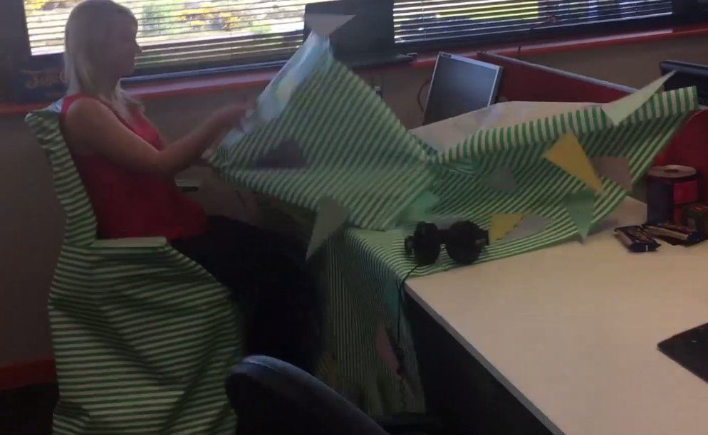 ThisisiRadio's tweet photo. Fionnuala got a 'surprise' in this week's #MidweekMessing

Watch the full vid &amp; click to win prizes! @mcvities_ire

https://t.co/e91CNb0yTk https://t.co/ePdr6n7Dk4