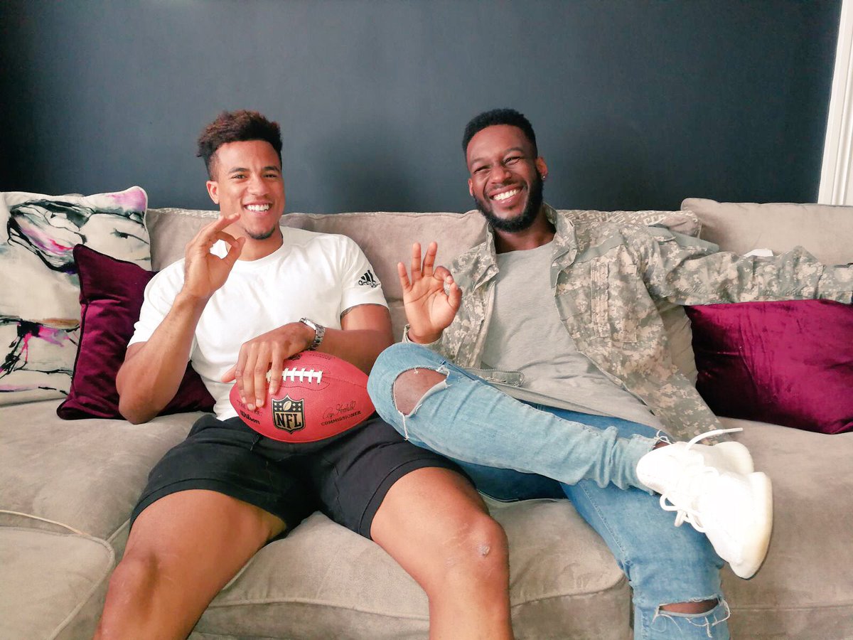 akin_sc's tweet photo. I sat down with my homeboy @anthonywatson_ to chat haircuts, Eddie Jones &amp; the 🦁 in NZ - check it! 

https://t.co/LmhyT3wqJ0 https://t.co/dMgQex3Oa6