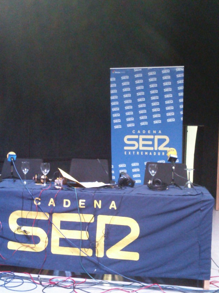 Preparados para el inicio del programa Hoy x hoy,desde la RUCAB