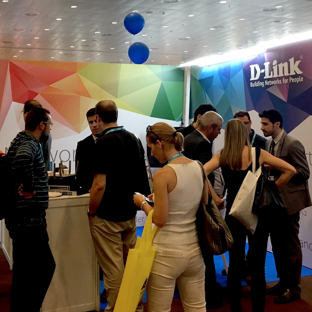 DLink_ES's tweet photo. ¡Ven a ver nuestro stand en el #HolaMetic17 #Barcelona con @techdata_es! https://t.co/fmto73iU1l