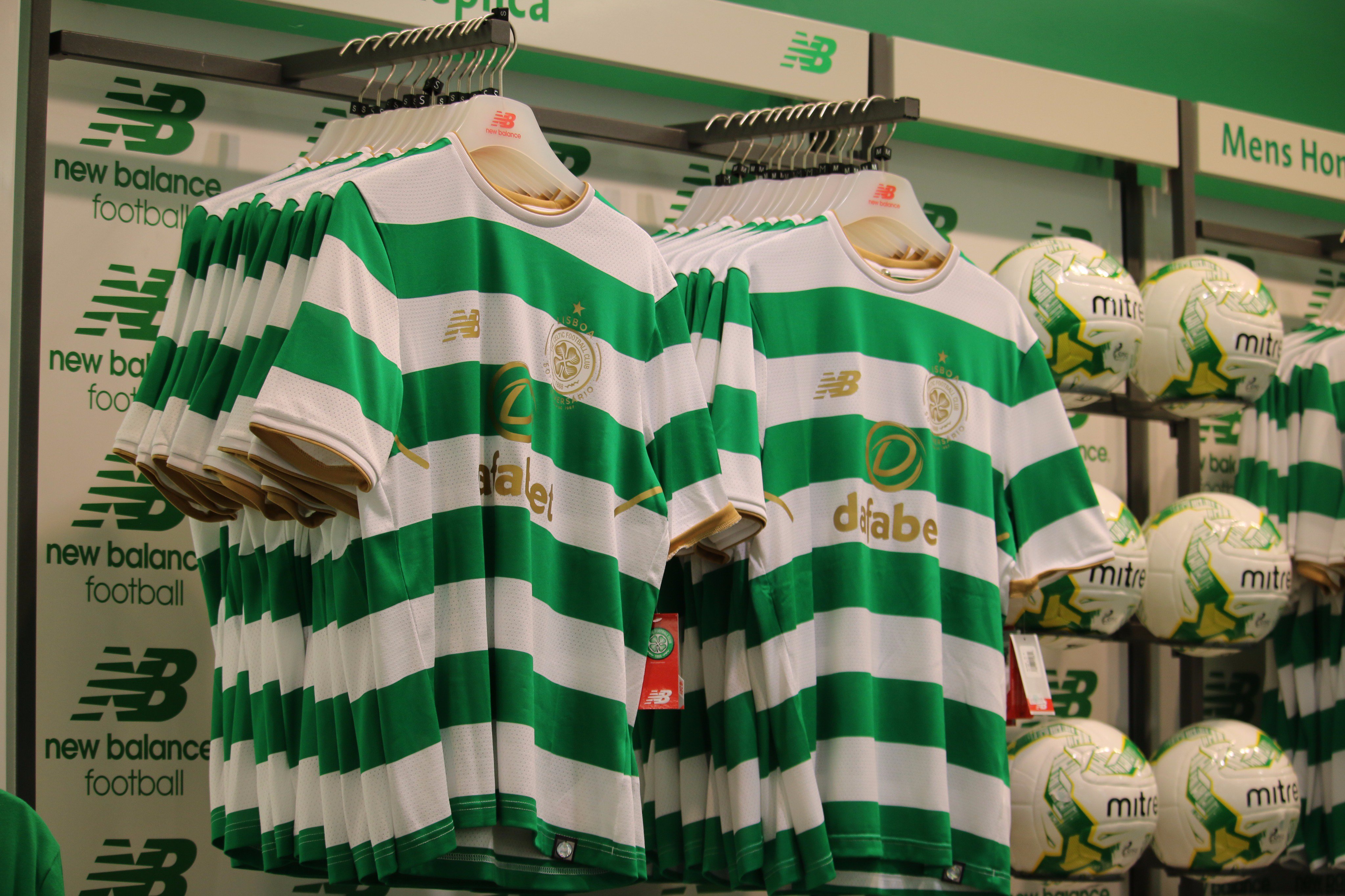 Confused football fans have all noticed something strange about Celtic's  new 2017/18 kits 