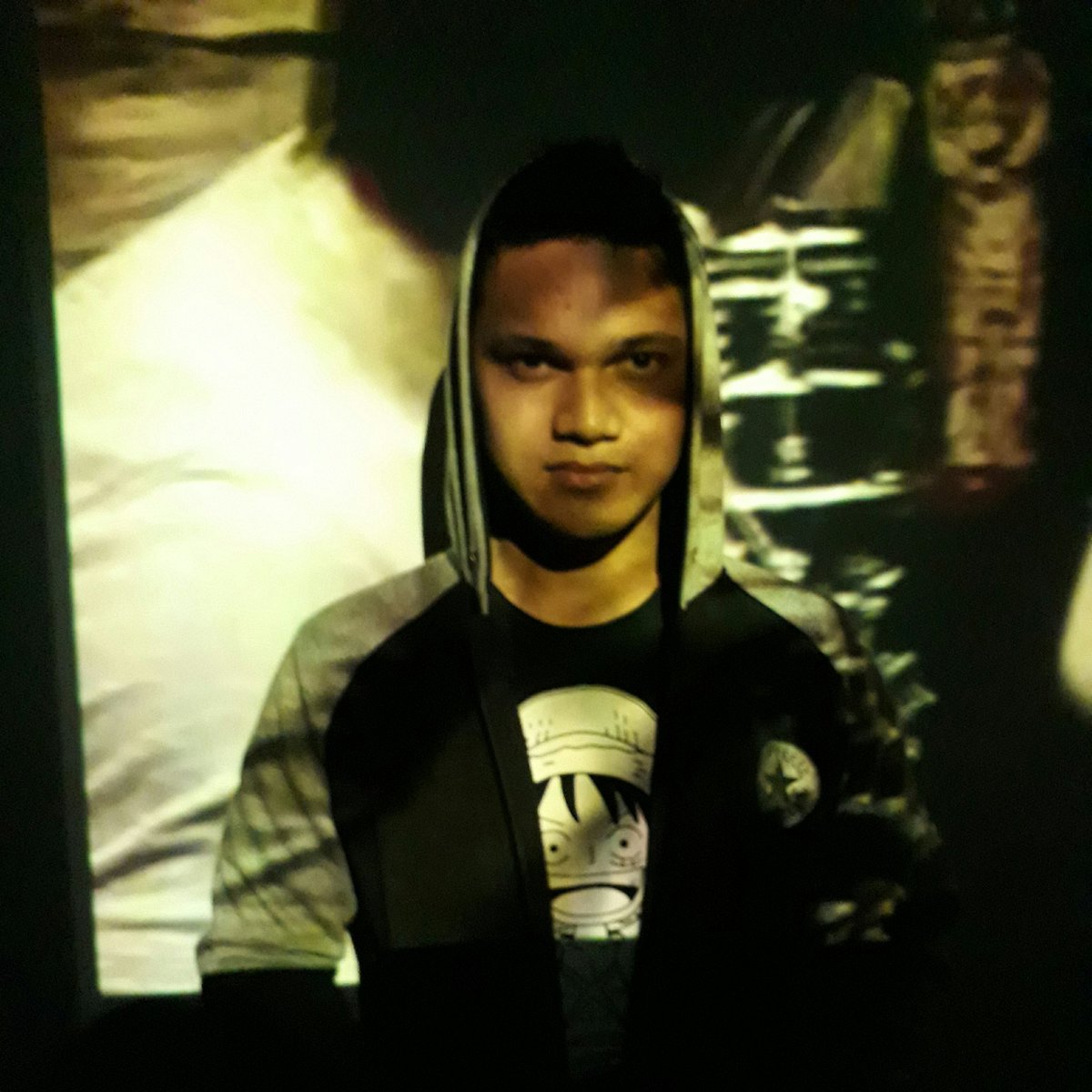 grivanos's tweet photo. #FotoProfilBaru https://t.co/80pleSDxp0