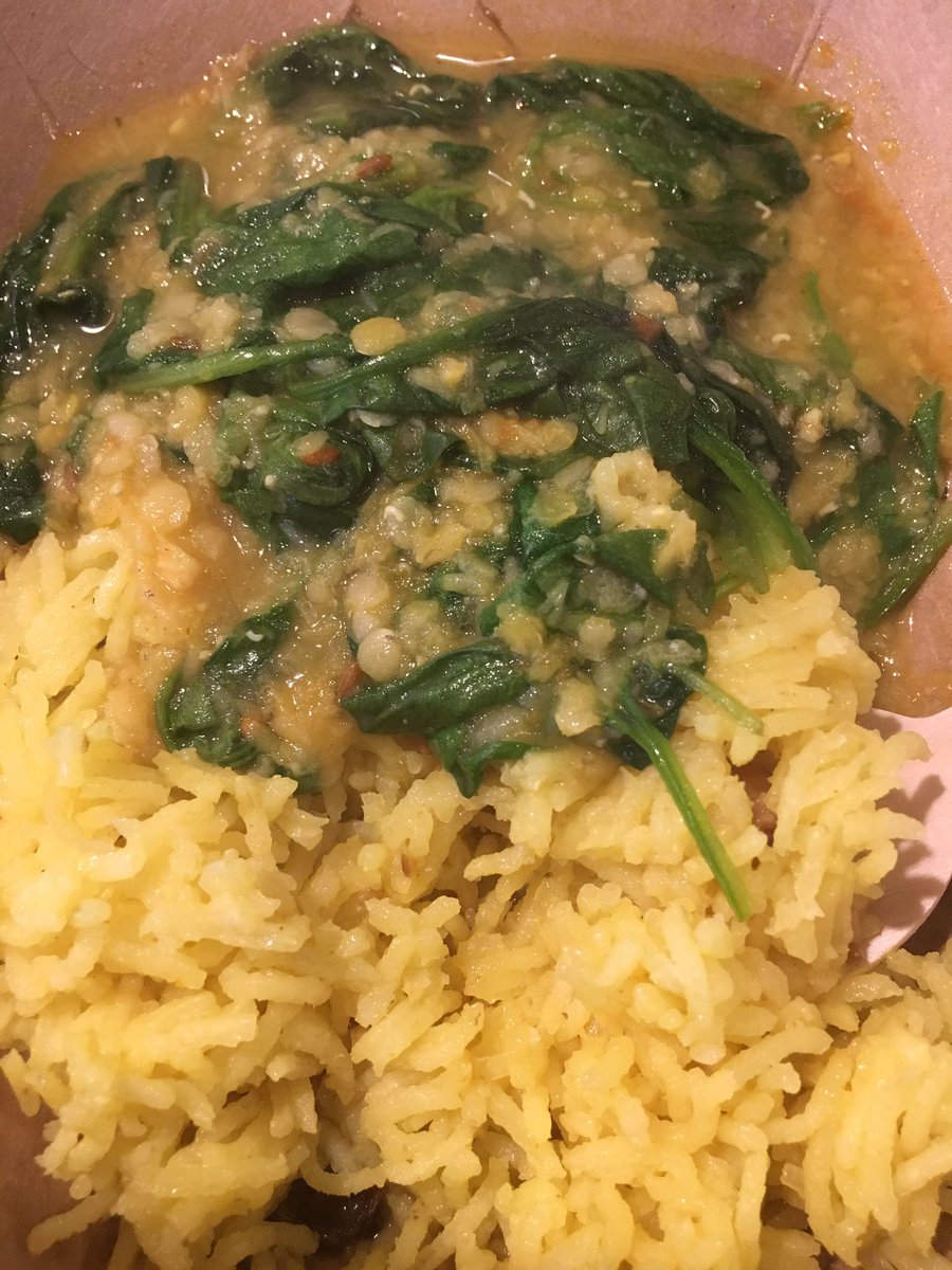 stfoodcorner's tweet photo. Spinach &amp; lentils curry from @dapurmalaysiauk #soyummy https://t.co/aFvD9GjKlI
