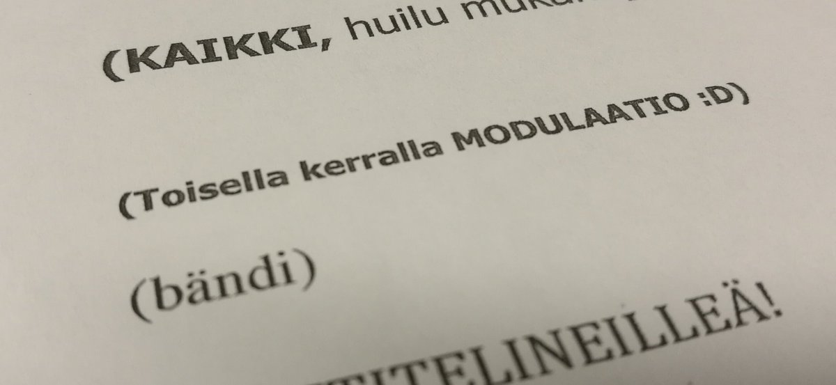 SilventoisJuho's tweet photo. Arraaja tajusi ratkaisunsa ironisuuden ihan itse. Matti Suomelan henki on vahvasti läsnä. #lprlyseo #kevätjuhla #nahkis #modulaatio https://t.co/MkyehJJ3zf