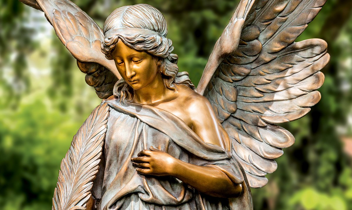 Der Engel symbolisiert Hoffnung, Glaube & oftmals auch Liebe. 👉https://t.co/LWkd5hyWzV #grabstein #strassacker #friedhof #steinmetz #bronze https://t.co/xBhYRmfPK6