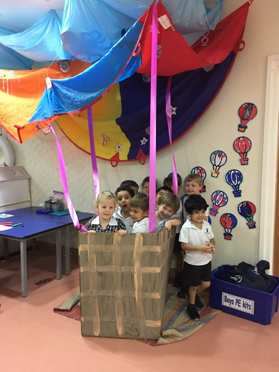 BCADfs1's tweet photo. FS1 are learning about transport!
 #transport #weloveourjob ##teamBCAD https://t.co/q93kkGgsFa