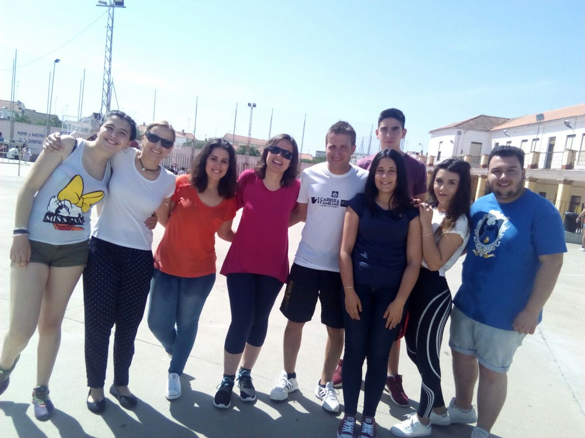 SalesianosPZB's tweet photo. #MayoSalesiano @salesianospozo https://t.co/KMaebJ0pRL