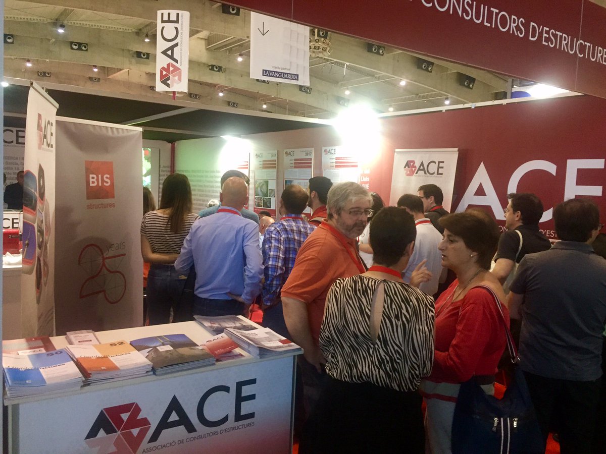 Con_Estructures's tweet photo. Quines són les noves perspectives de l'enginyeria estructural? Ens ho explica David Garcia de #BisStructures Stand C322 Pab2 #Construmat2017 https://t.co/4b1AXPvojs