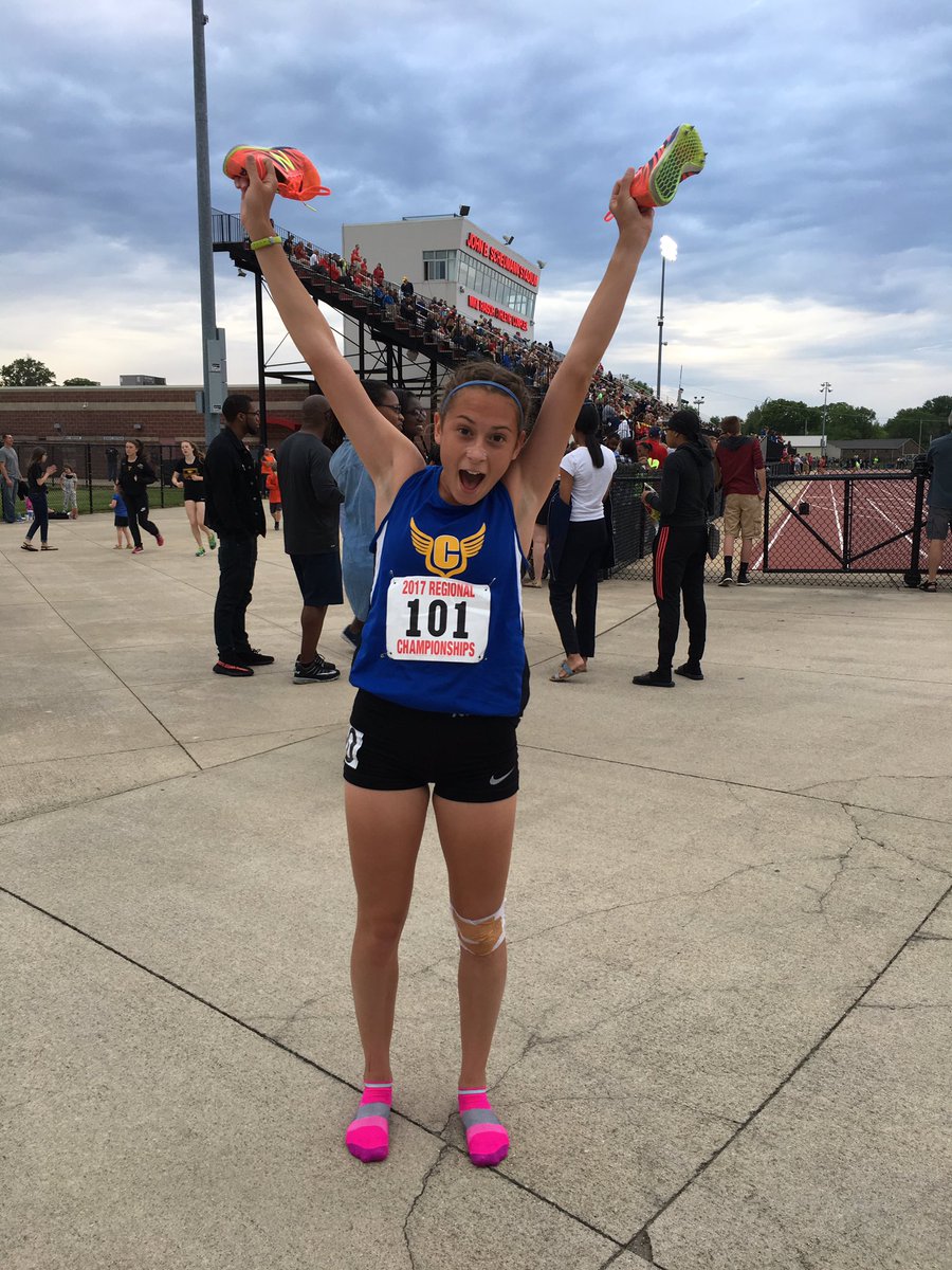 cvilledistance's tweet photo. Congrats to @HurtMaddy for shattering her school record by nearly 7 seconds in the 1600 by running 5:12.77, finishing 7th, at Regional! https://t.co/fRyQw6gh56