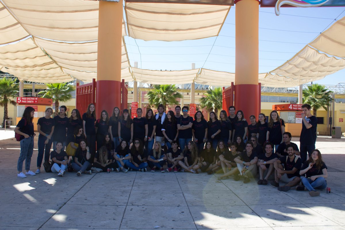 Isla Mágica tweet media