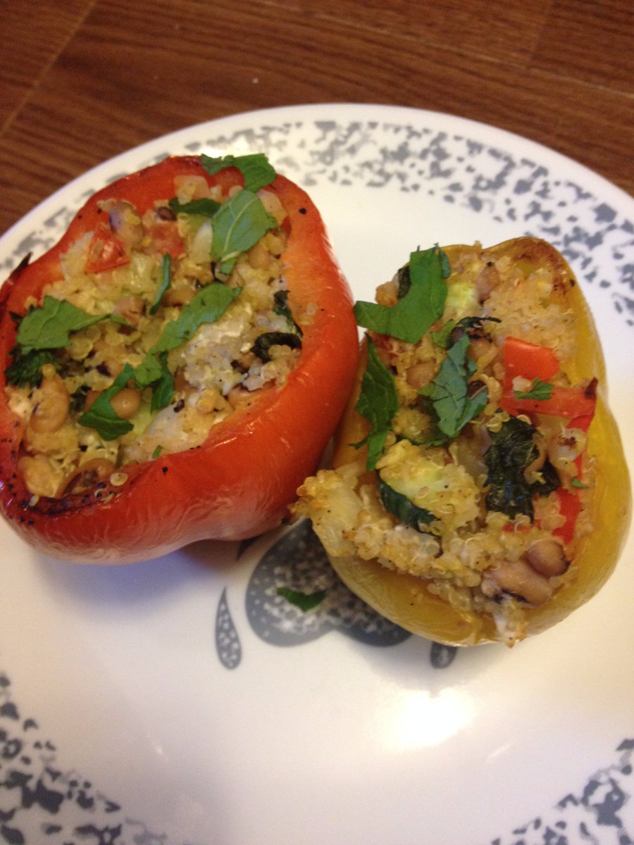 eatwellhalifax's tweet photo. Looking for an simple &amp; tasty spring recipe? Find the recipe for Stuffed Peppers on my Facebook page: Eat Well Halifax. Bon Appetit! https://t.co/Hf2Y05ASDU