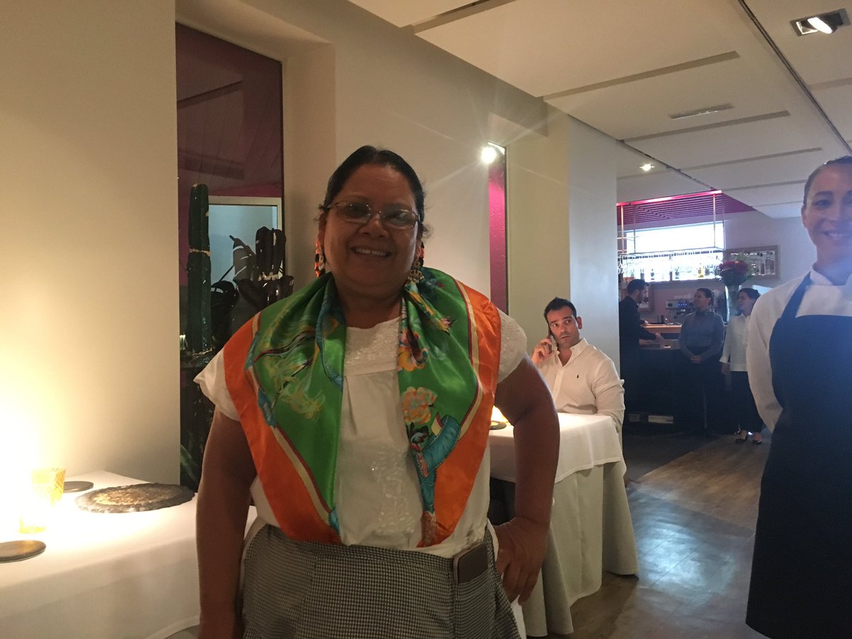 Juana Amaya ya está en <a href="/PuntoMX_Madrid/">Punto MX</a>. Muchas ganas de probar sus moles.