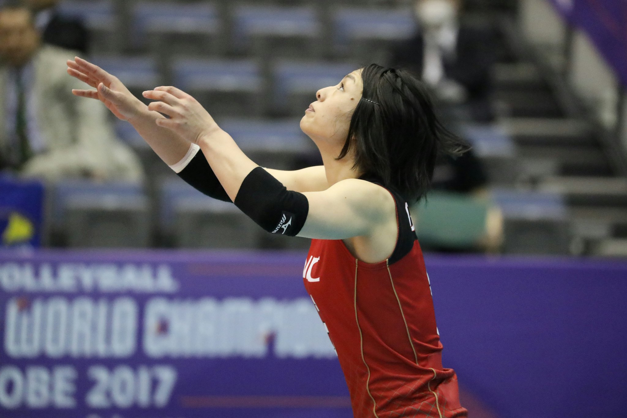 NECレッドロケッツ 近江あかり デザインTシャツ bpbd.kendalkab.go.id