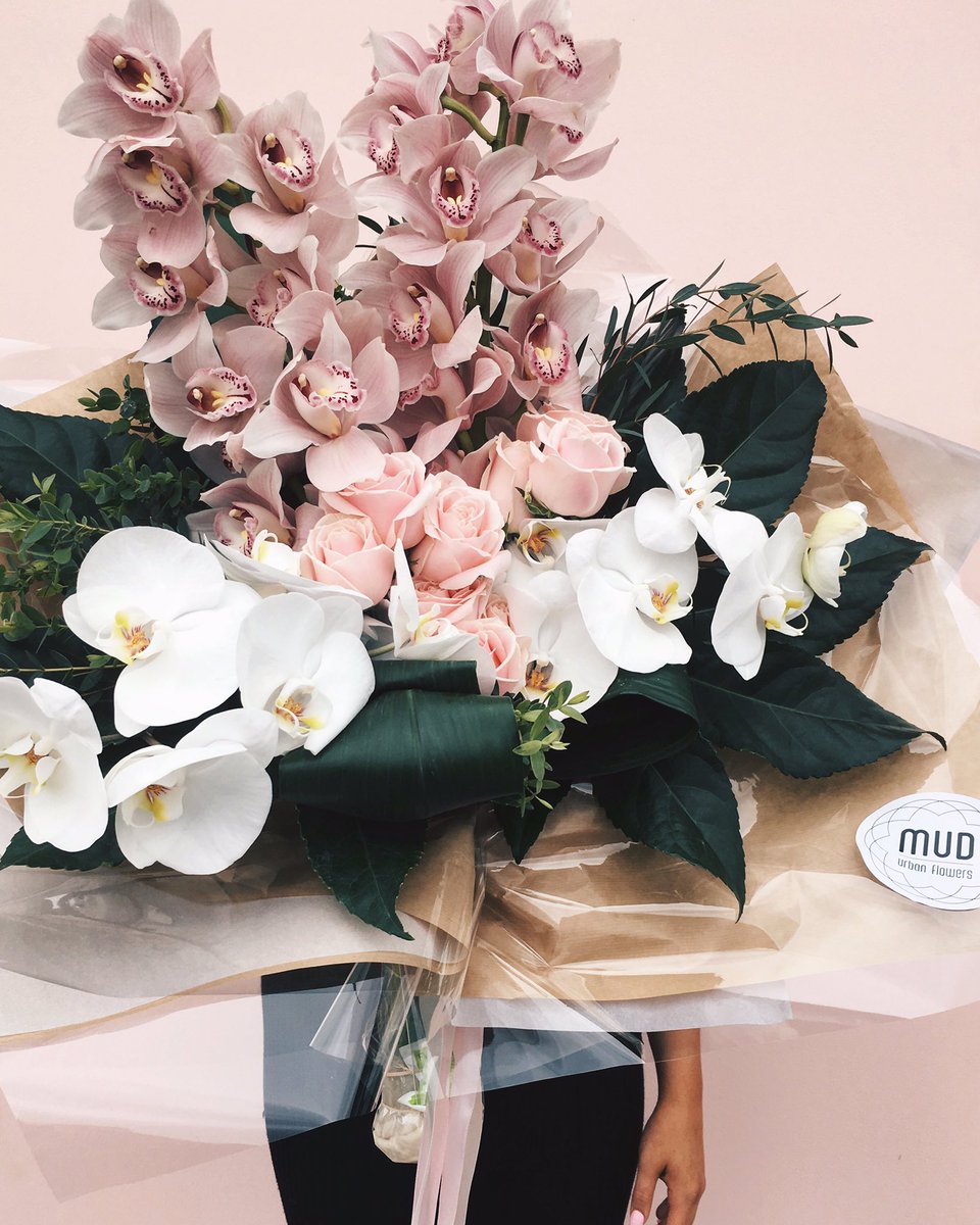 mudurbanflowers's tweet photo. BESPOKE BABY. Order online. #flowers #luxury #glasgow #florist https://t.co/jJ1A2UHxfW