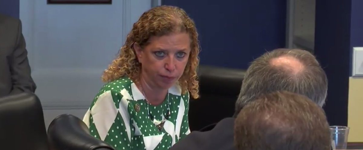 Wasserman Schultz threatened the chief of the U.S. Capitol Police 