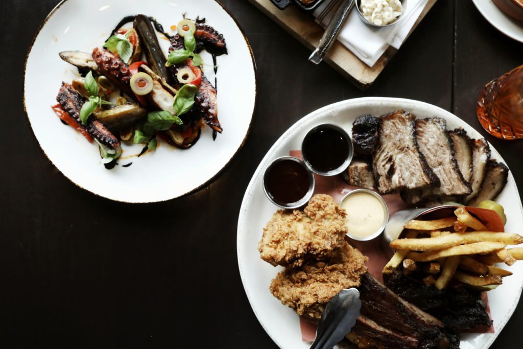 KZMREPRESENTS's tweet photo. #Brunch #Inspiration |#ContentCreator #Allonsy of @KZMREPRESENTS  | Featured: @TheCarbonBar  #TheCarbonBar #octopus https://t.co/ozNenqpNdx