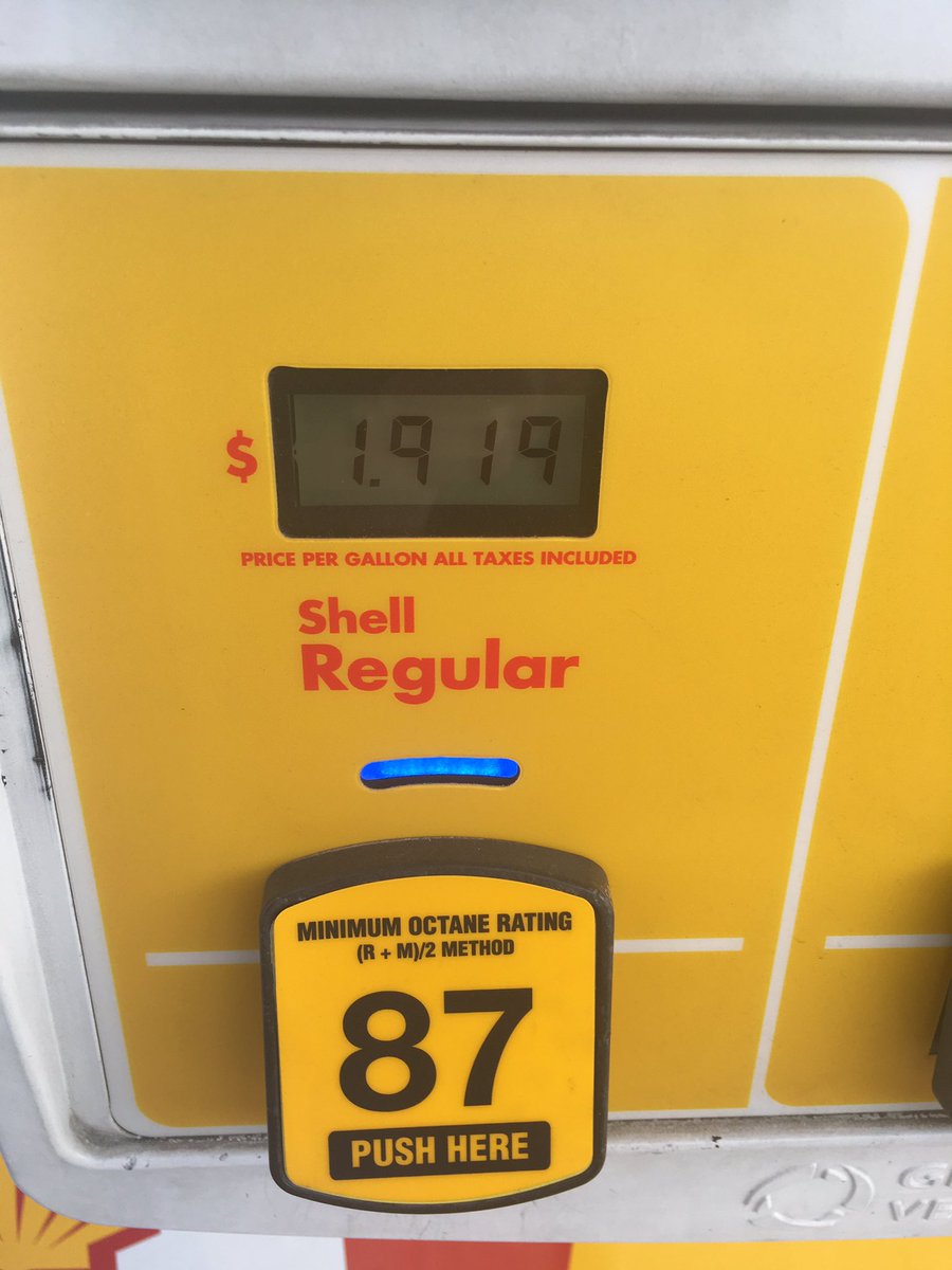 Stiles_Dub's tweet photo. @JohnLegere Thank you #TMobileTuesdays for partnering with #ShellFuelRewards - Paid less than $2.00 per gallon this morning! #Tampa #FL https://t.co/fYyvxLwmnS