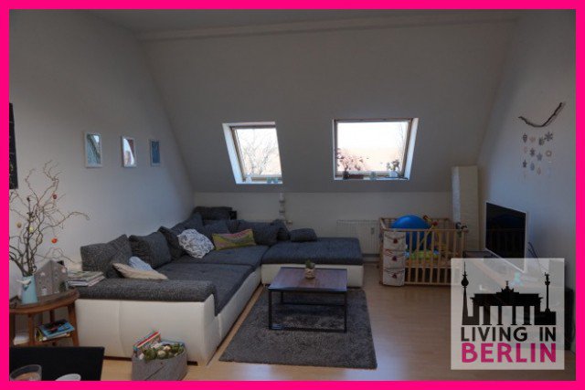 Schöne Dachgeschosswohnung in zentraler Lage ow.ly/18tU30c0Fvl #Immobilien #Miete #Berlin