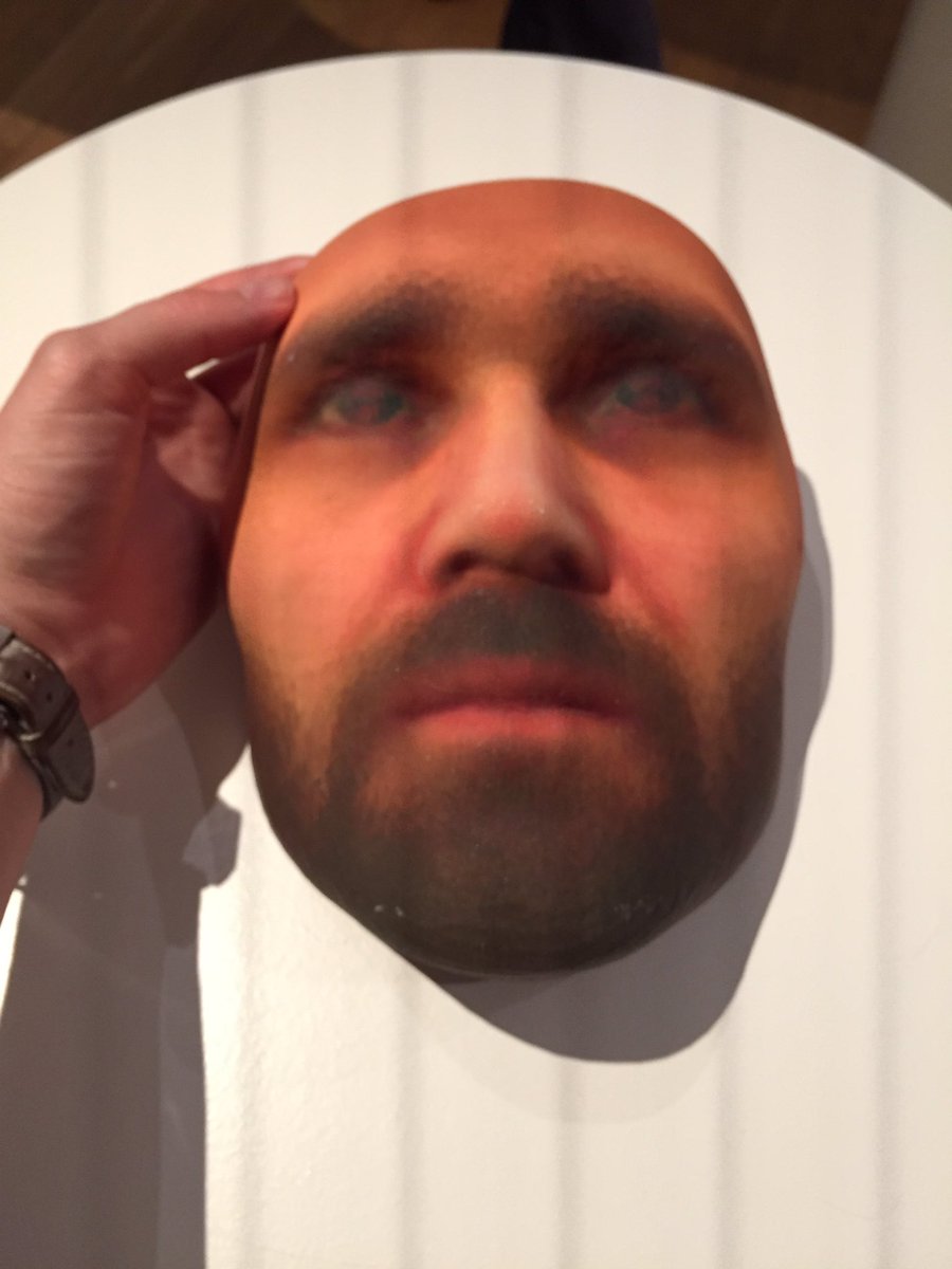 wishful_th's tweet photo. Die Materialisierung des Digitalen - ein 3D-Druck auf Basis dreier digitalen Fotos. Von #PhilippMessner #offsecrets https://t.co/WGjVgnQskR