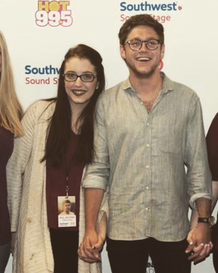 sarahpettman316's tweet photo. When your ex is trying to make u jealous so u just upgrade @NiallOfficial https://t.co/VGA5RzLTKh