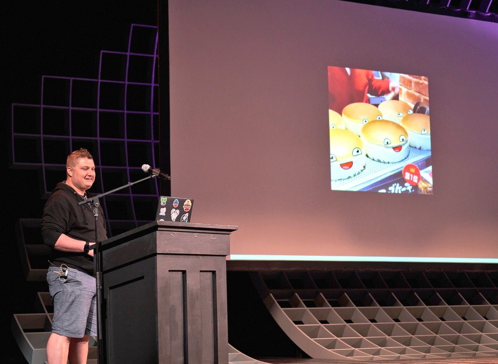 acedrew's tweet photo. I like GIFs - @solarce (and he pronounces GIF right 😎) #monitorama2017 #monitorama https://t.co/6lCxbM3YE8